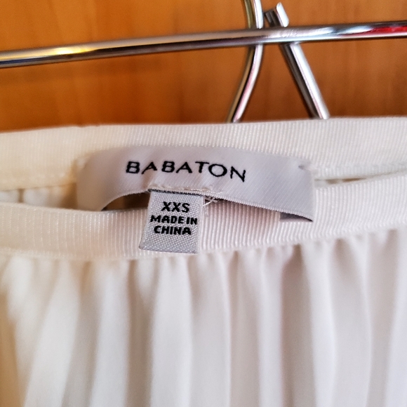 Babaton Plisse Mini Skirt - Picture 3 of 5